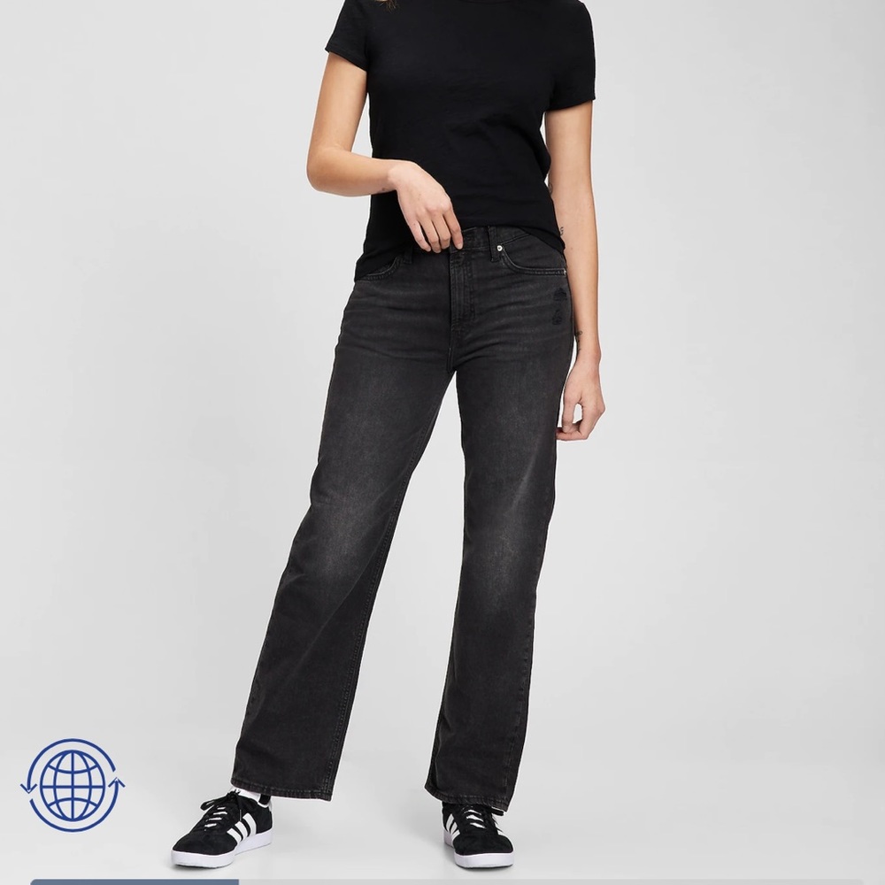 90s baggy mid rise jeans